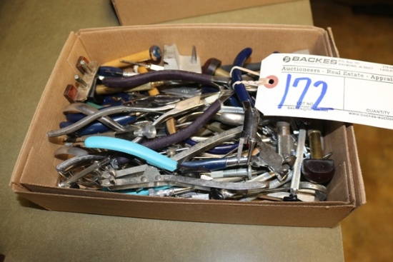 Box to go - Specialty tools for glasses repair