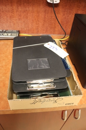Box flat to go - clipboards - couple styles