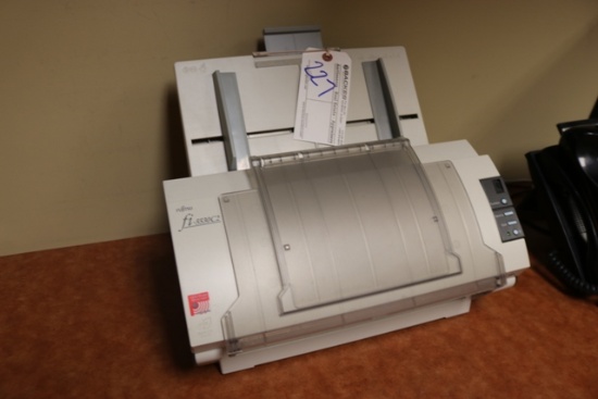 Fujitsu fi-5530C2 scanner