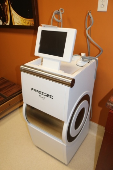 Venus Freeze MP2 skin treatment center – FR50025USW serial #FRUS101291 – bo