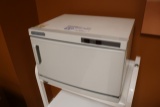 Counter top UV towel warmer