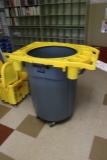 Brute by Rubbermaid janitorial trash bin with top adaptor - nice
