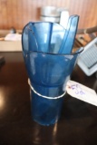Acrylic blue scoop with holder