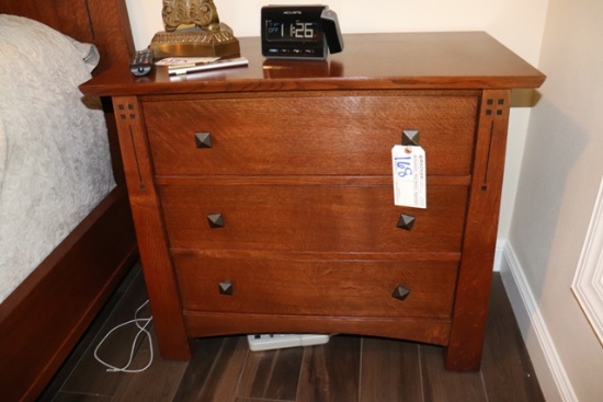 Stickley Highlands 34" night stand - only 18mo old