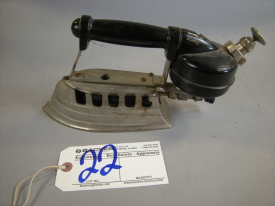 Gas operated hand iron