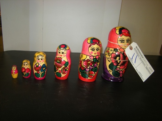 Russian Hand Painted Nesting Dolls