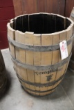 Oak barrel with no top