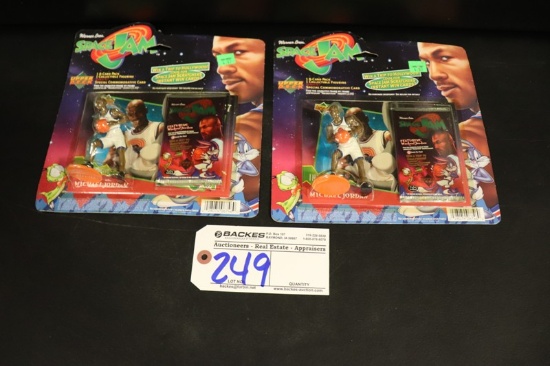 Pair to go - Warner Bros - Upper Deck - Space Jam - 028074067460 - Michael