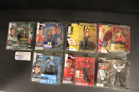 All to go - 7 McFarlane Nascar action figures - Sadler - Labonte - Stewart