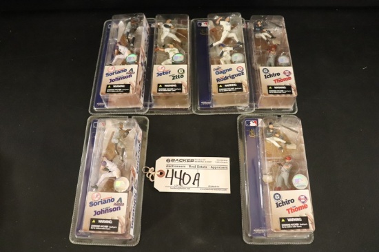 All to go - 6 McFarlane MLB action figures - box to go