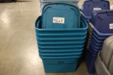 All to go - 8 totes with lids