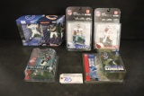 All to go - 6 McFarlane NFL mixed series - Manning - Urlacher - Romo - Warn