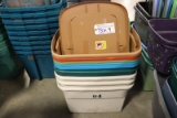 All to go - 9 totes with lids