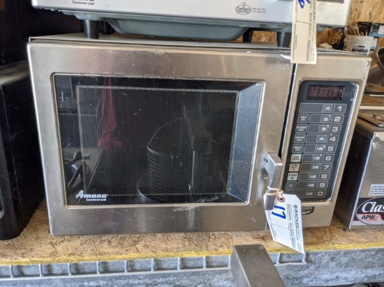 Amana RCS10MPS microwave