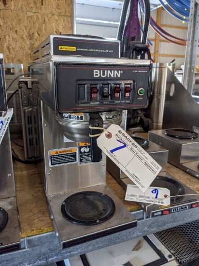 Bunn CW series 3 pot coffee brewer - missing stainless water fill lid on to