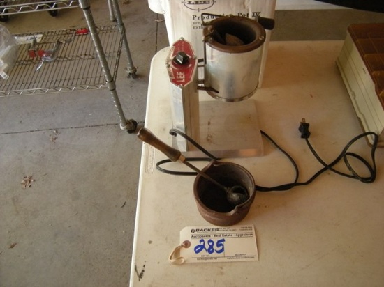 Lead Pot