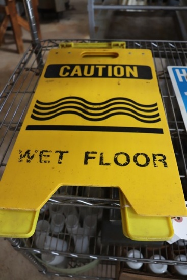 Pair to go - Caution wet floor signs