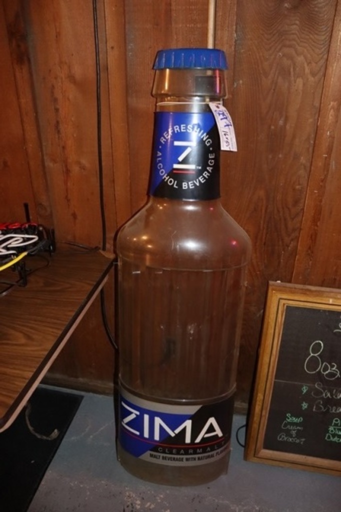 16" x 55" Zima plastic beer bottle display | Industrial Machinery &  Equipment Food & Beverage Service Equipment Restaurant | Online Auctions |  Proxibid