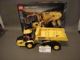 Lego TECHNIC 42114 Volvo Hauler Battery Operated with Cellphone Controls