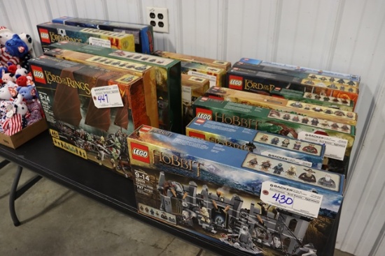 Legos - Star Wars - Hot Wheels Auction