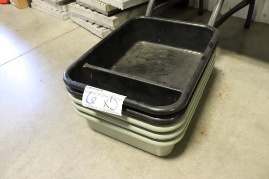 Times 5 - Bussing tubs - (3) gray & (2) black
