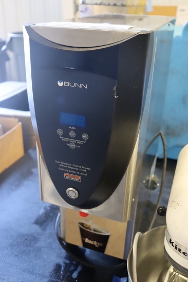 Bunn H3X counter top hot water dispenser - no drip tray