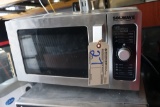 Solwave microwave - inside needs little cleaning