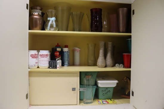 All to go - Inventory in cabinet - vases, paints, & décor