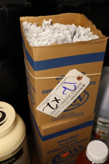Times 2 - Boxes of wrapped straws