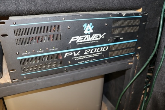 Peavey PV2000 amplifier