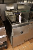 Gas 40 lb. fryer with 1 AS IS basket & righthand splash guard