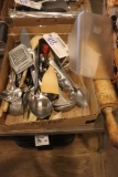 Box flat to go - Ladles, scoops, & forks