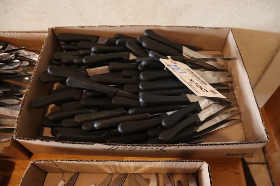 Times 100 - black handled steak knives