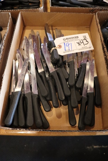 Times 43 - black handled steak knives