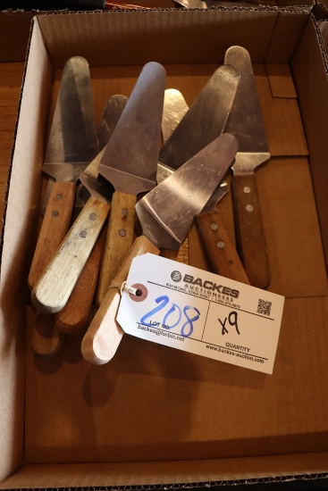 Times 9 - pizza spatulas