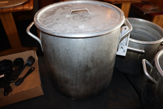 30" qt aluminum stock pot