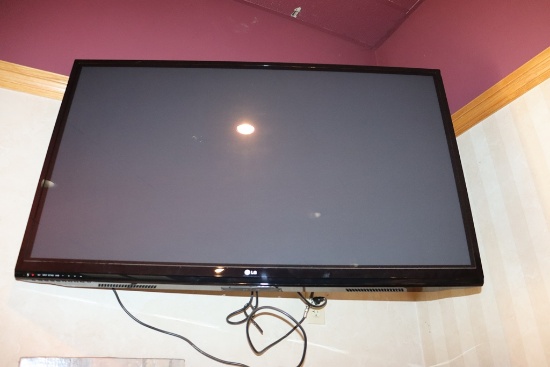 50" LG LCD TV with wall mount bracket