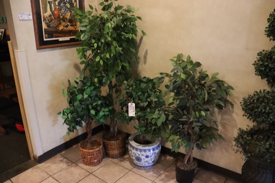 All to go - 4 fake plants