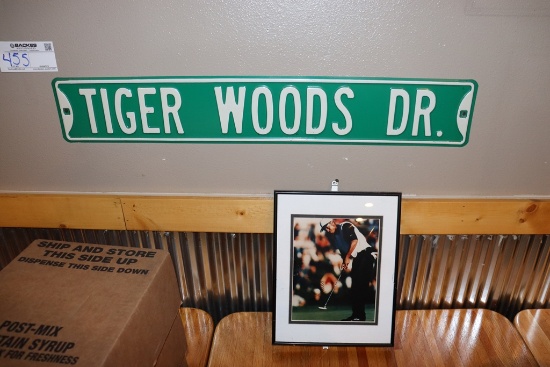 Tiger Woods Drive wall tin - plus picture