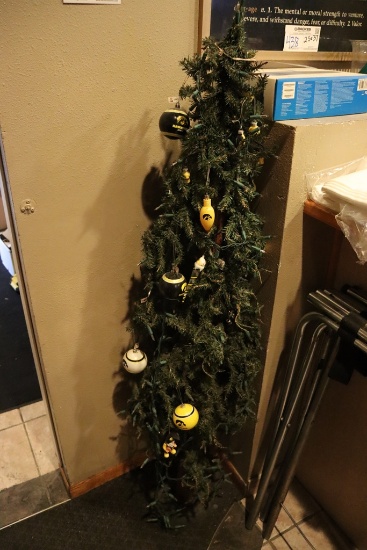 48" tall Hawkeye decorated Tree