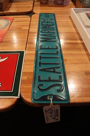 6" x 36" Seattle Mariners wall tin