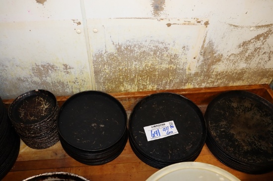 All to go - Misc. pizza pans