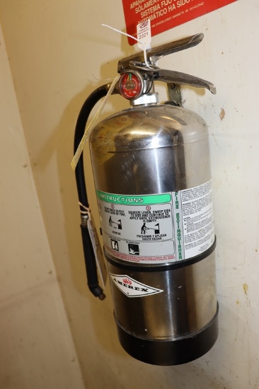 Amerex type K kitchen fire extinguisher
