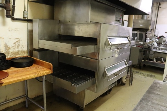 Middleby Marshall PS360S-4 double stack gas conveyor pizza ovens - 32" wide