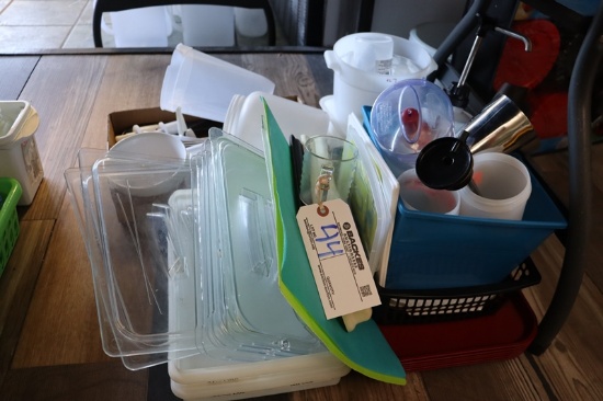 All to go - Acrylic lids, food trays, & containers