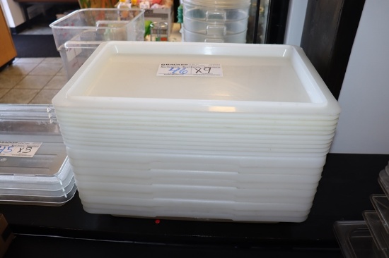Times 9 - 12" x 20" x 3" food storage containers with lids
