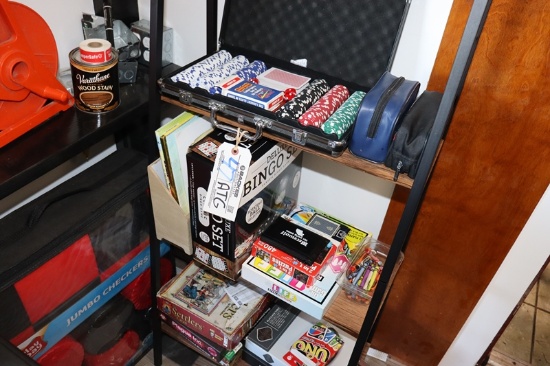 All to go - Board games, poker chips, & jumbo checkers