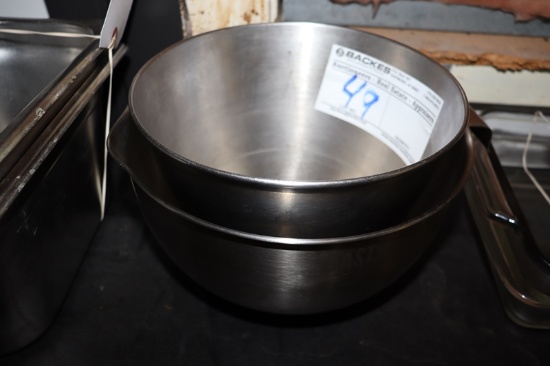 Times 2 - Stainless mixing bowls - one is a Tasty