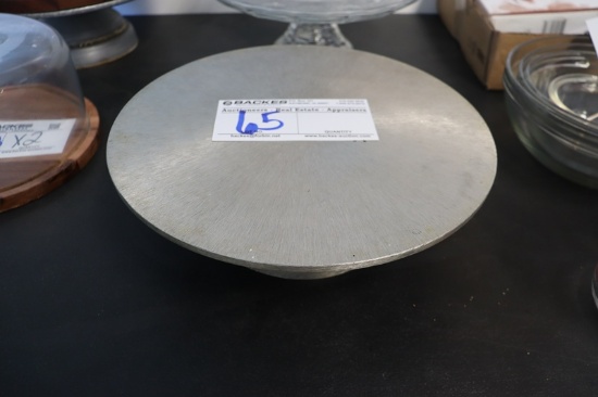 12" Round cake decorating stand