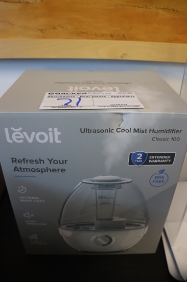 Levoit Classic 100 ultrasonic cool mist humidifier